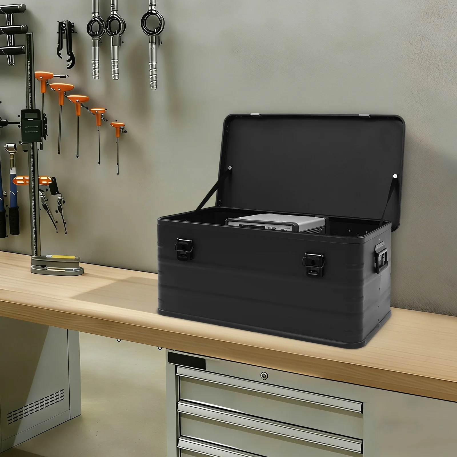Aluminium Alloy Storage Box 80L, Large Tool Box with Lid, 30.3x16.9x13.1in Dual Handles for Garage Tools Equipment Aluminium Alloy Storage Box 80L, Large Tool Box with Lid, 30.3x16.9x13.1in Dual Handles for Garage Tools Equipment
